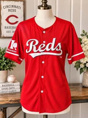 Cincinnati Reds Baseball Jersey Red with Hoxworth Branding and Saving Lives 26